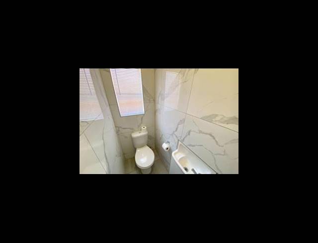 3 BEDROOM TOWNHOUSE FOR SALE IN BRACKENHURST